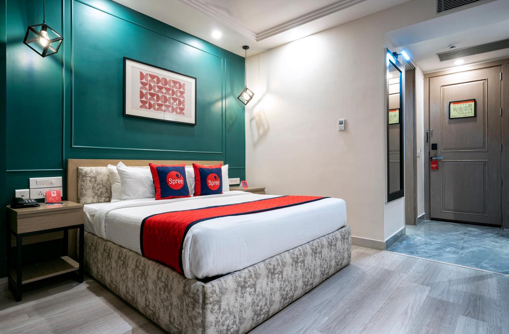 Spree Hotel Kriday Dehradún Kültér fotó
