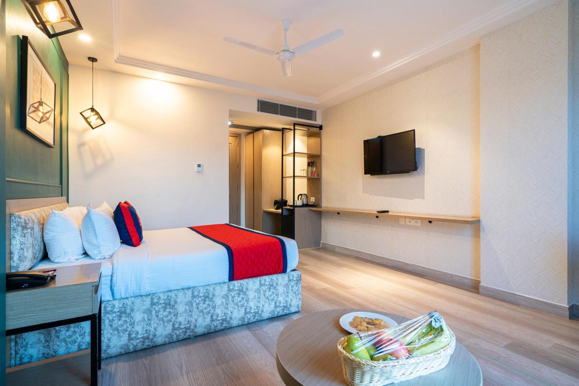 Spree Hotel Kriday Dehradún Kültér fotó
